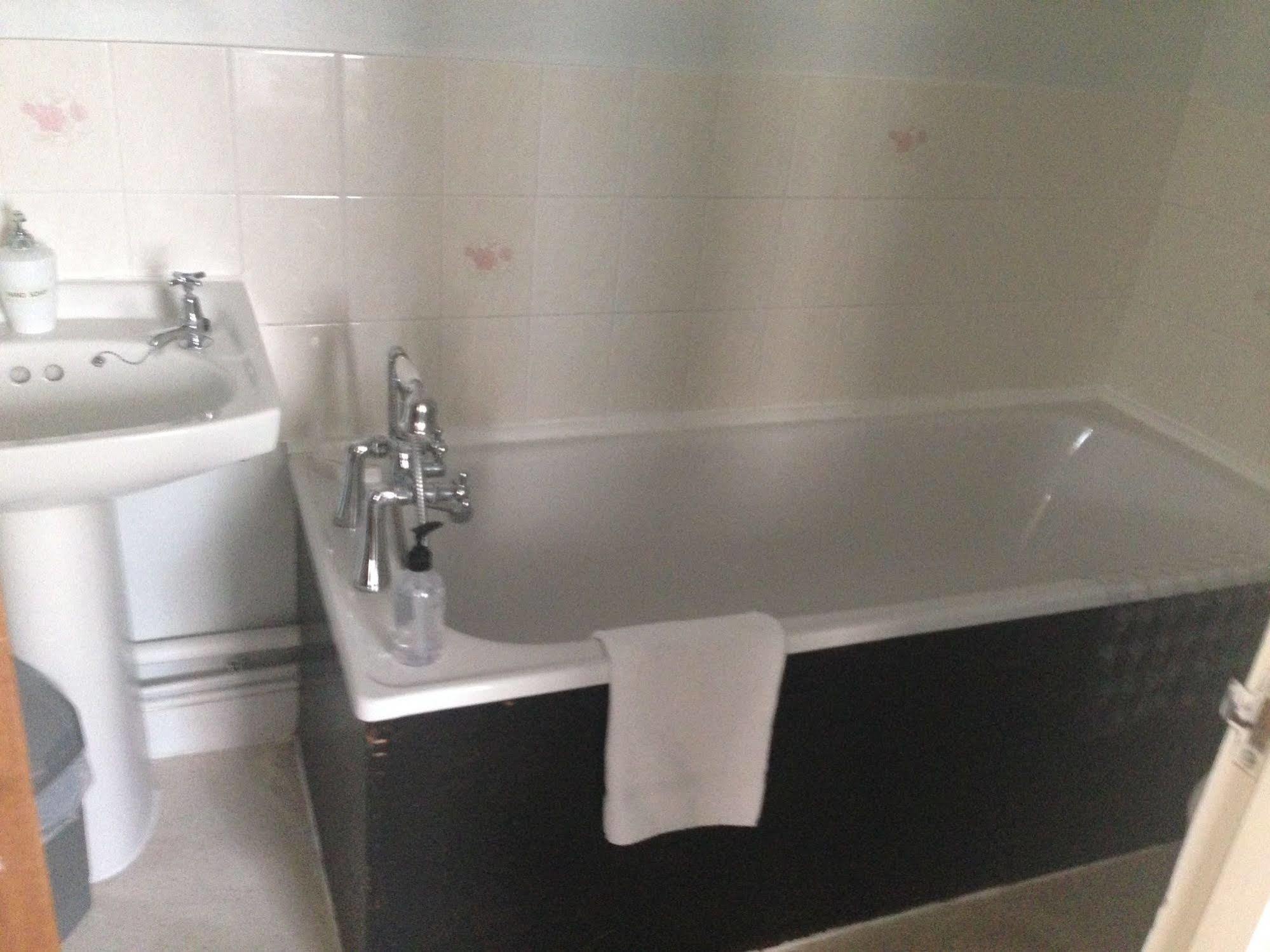 Greyfriars Guest house 3*